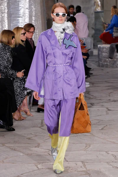 Look 21
